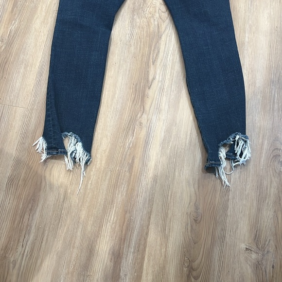 L’AGENCE High Line Skinny Jean in Classic Dark Destruct Size 26 - Picture 5 of 5